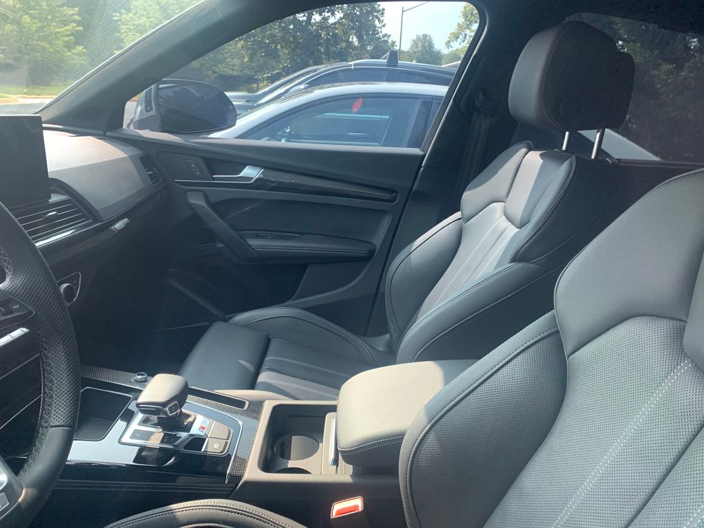2023 Audi SQ5 Prestige 4