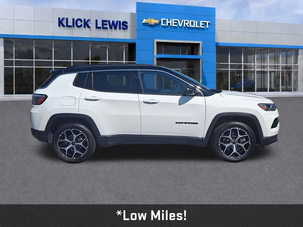 2025 Jeep Compass Limited White at South Hills CDJR