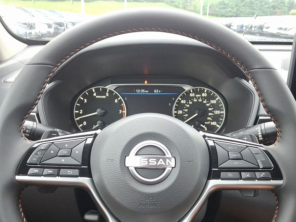 Thumbnail: 2025 Nissan Altima - 9