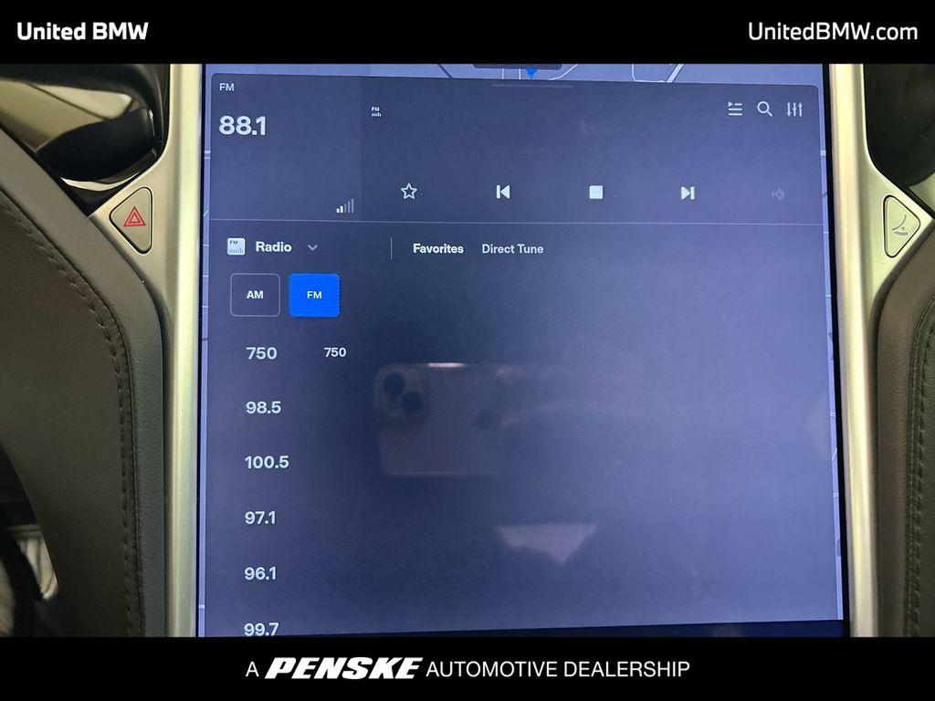 Thumbnail: 2014 Tesla Model S - 16