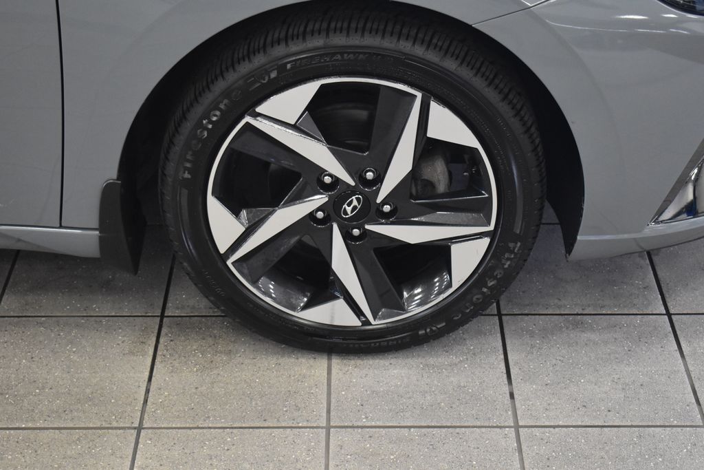 2022 Hyundai Elantra SEL 10