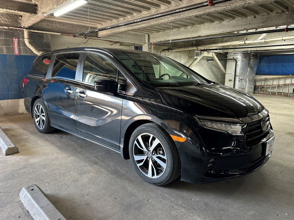 2023 Honda Odyssey Touring FWD