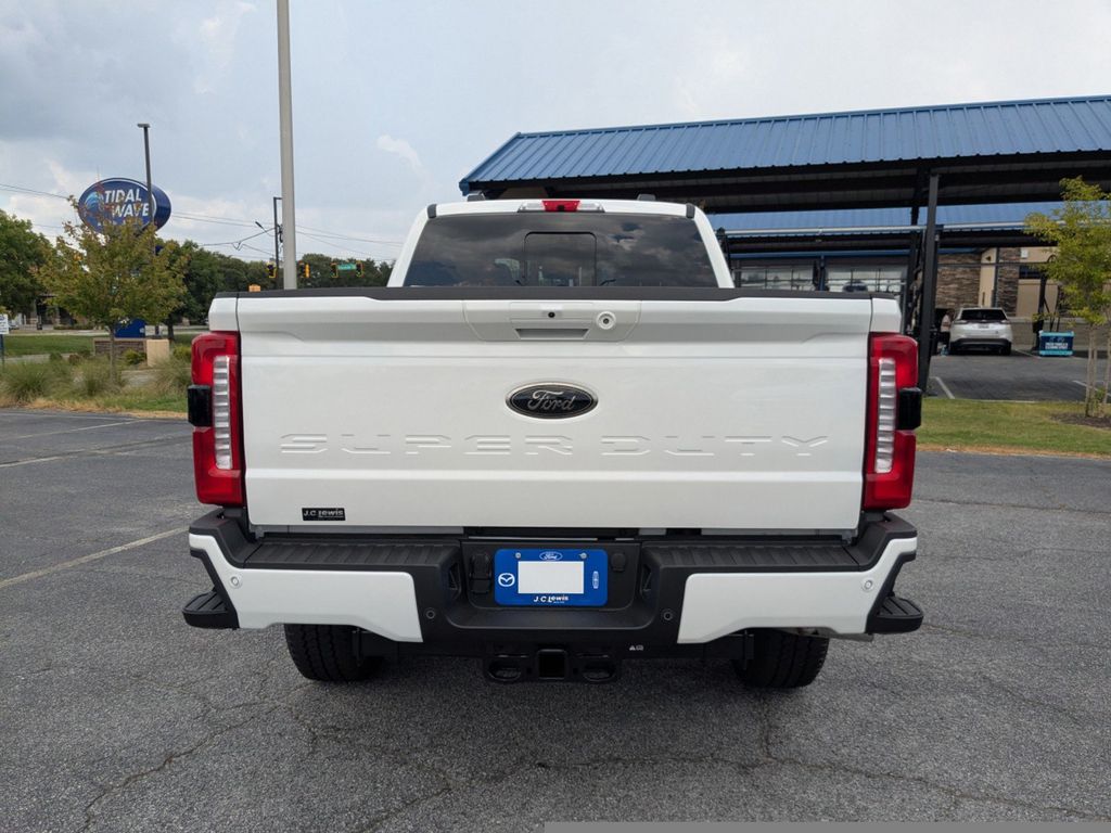 2025 Ford F-350 Super Duty Lariat