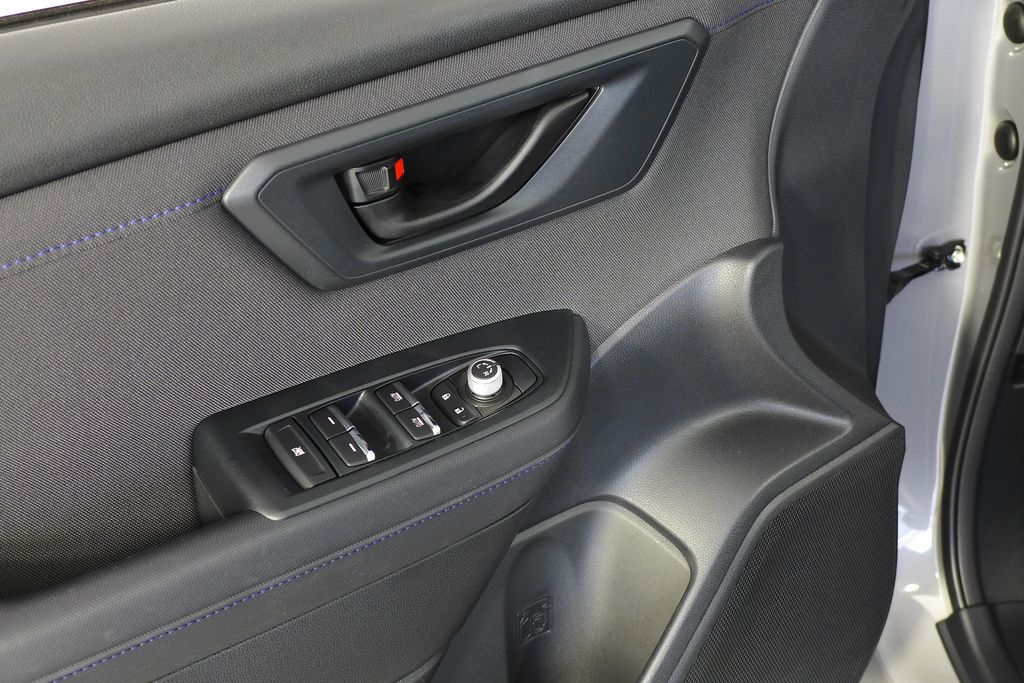 2025 Subaru Forester Premium 12
