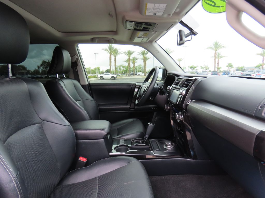 2019 Toyota 4Runner Limited 19