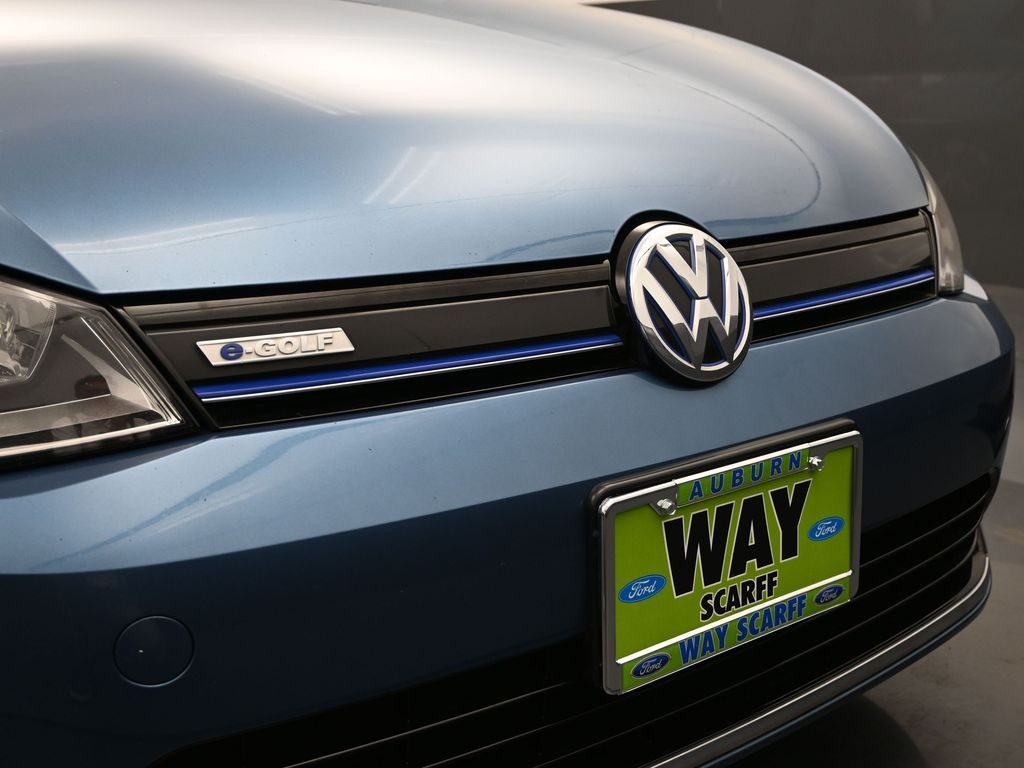 2016 Volkswagen e-Golf SE
