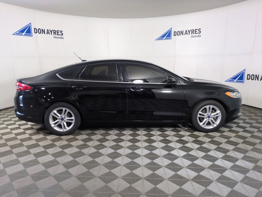 Used 2018 Ford Fusion SE For Sale in Fort Wayne, IN