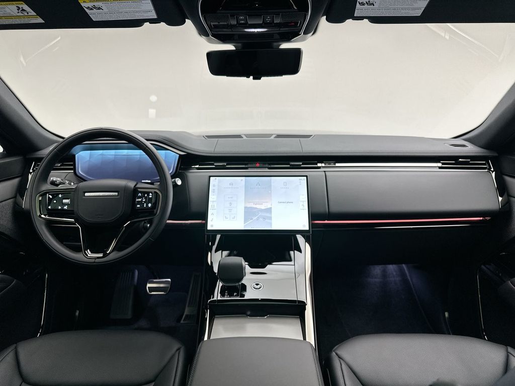Thumbnail: 2026 Land Rover Range Rover Sport - 8