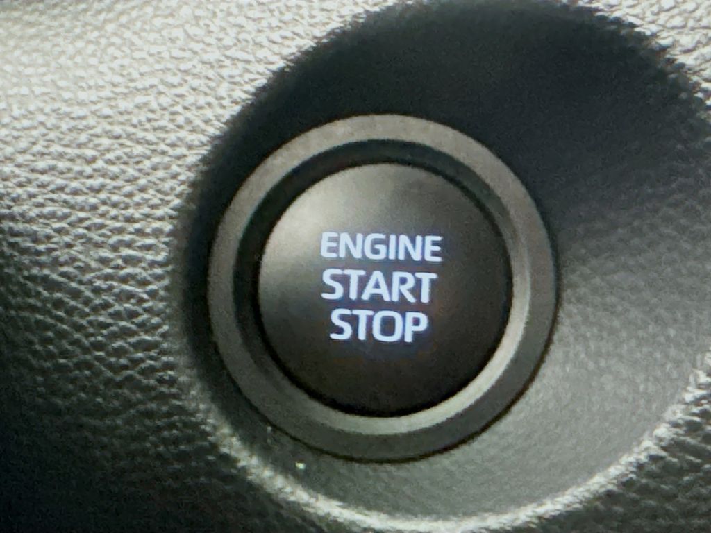 Used Car 2024 Toyota Corolla Cross  Xle For Sale Under $30,000 In Austin, Texas