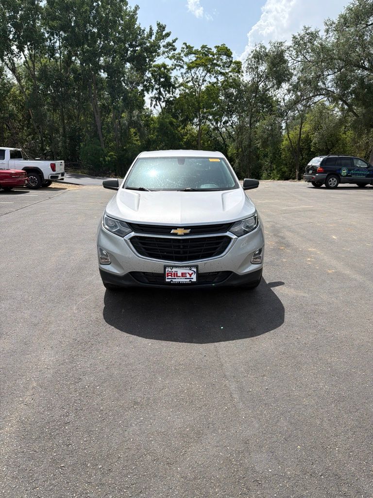 Silver Ice Metallic 2019 Chevrolet Equinox SUV / Crossover Front-Wheel Drive 6-Speed Automatic Overdrive