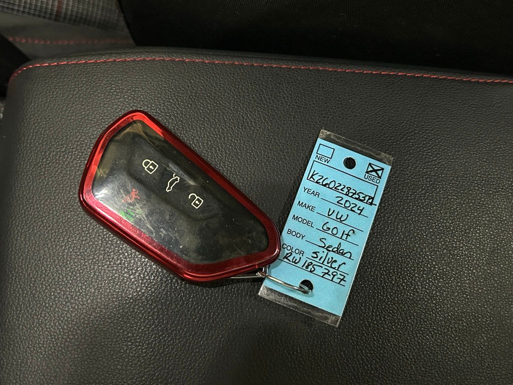 Used 2024 Reflex Silver Volkswagen SE image 53