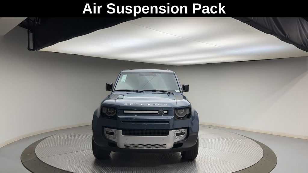 2024 Land Rover Defender 110 5