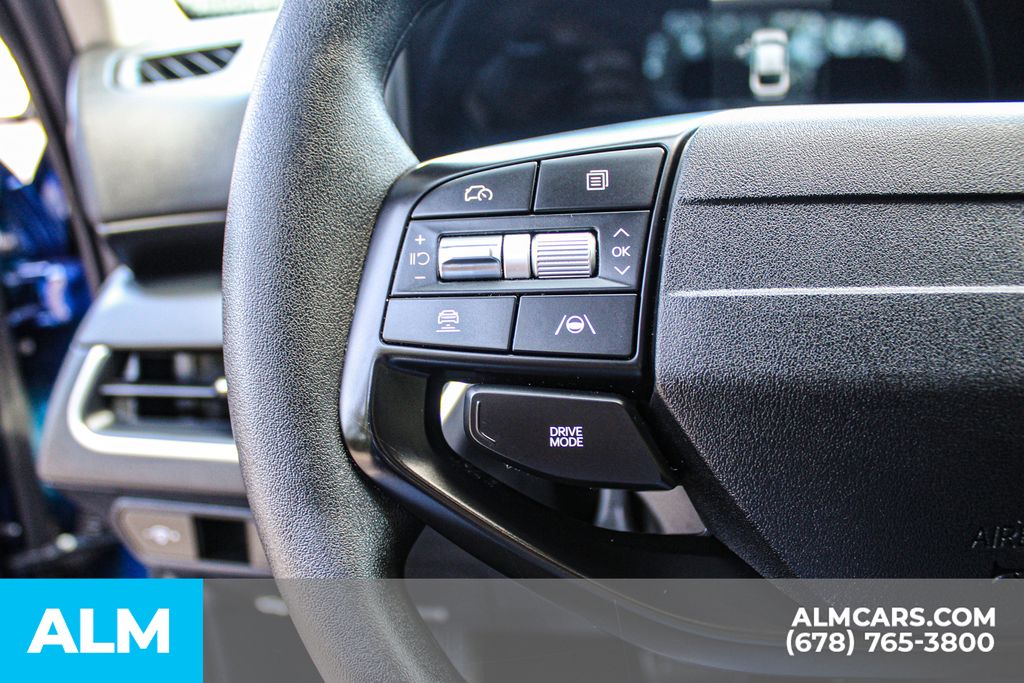 Used 2025 Blue Kia LXS image 25