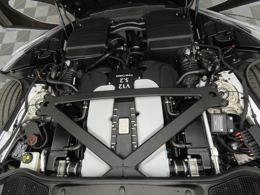 Thumbnail: 2023 Aston Martin DBS - 26