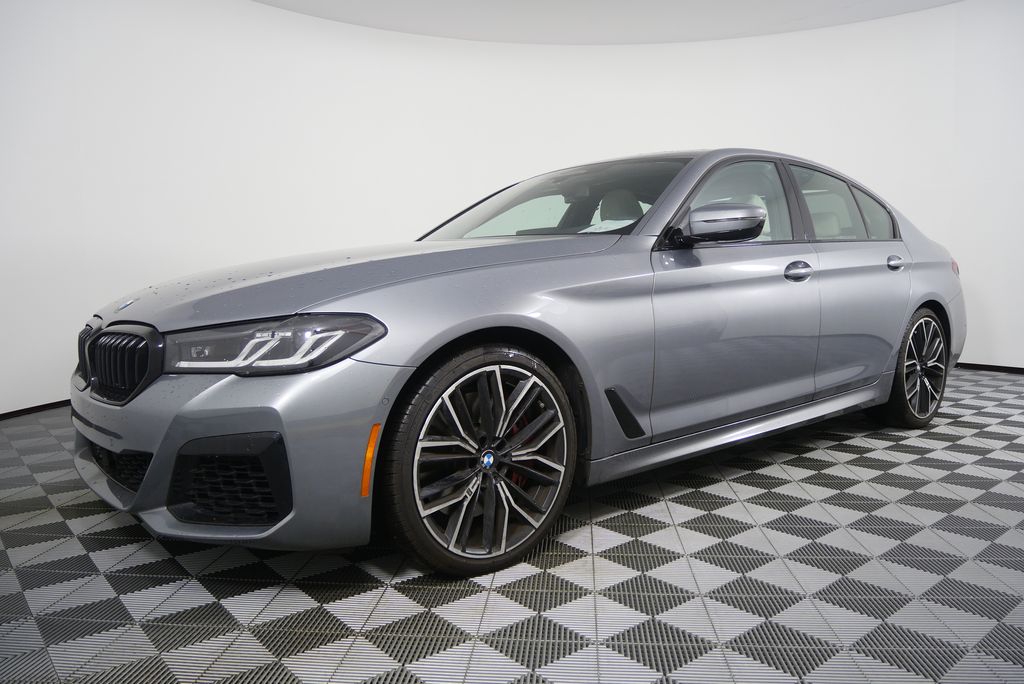 Thumbnail: 2023 BMW 5 Series - 7