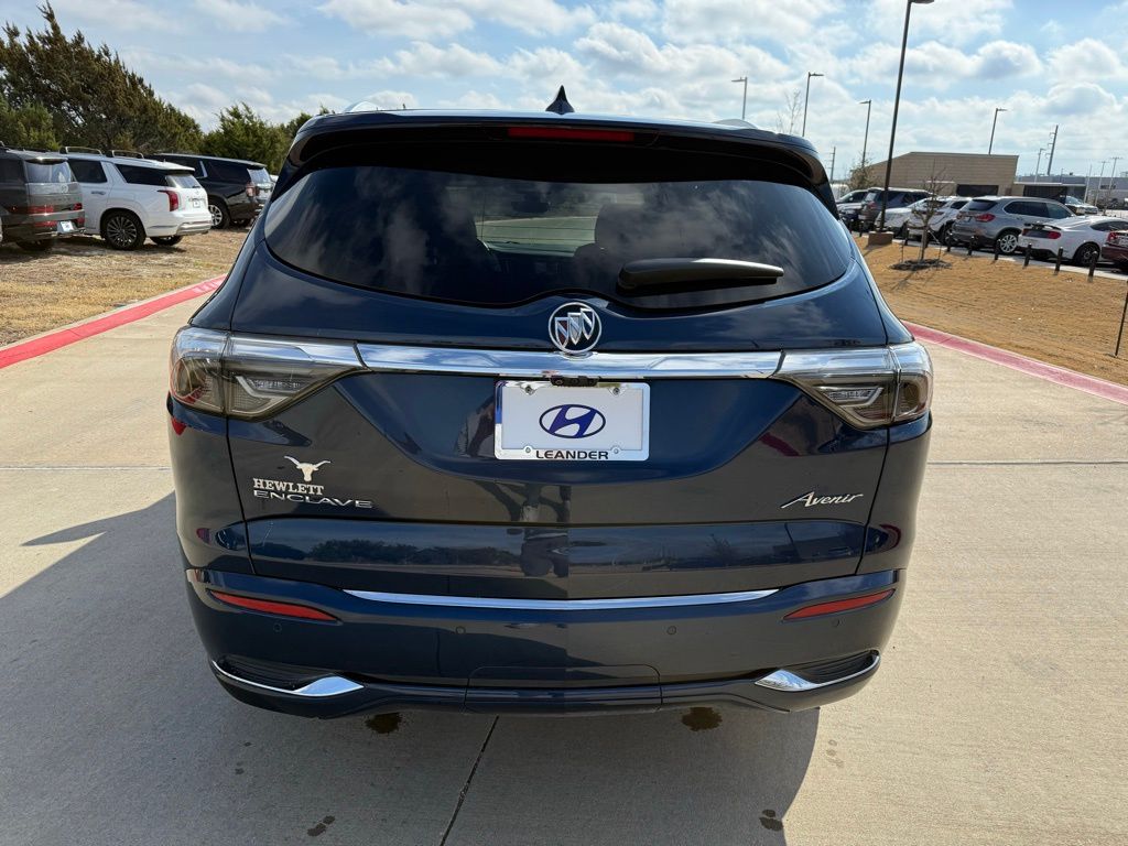 Thumbnail: 2022 Buick Enclave - 6