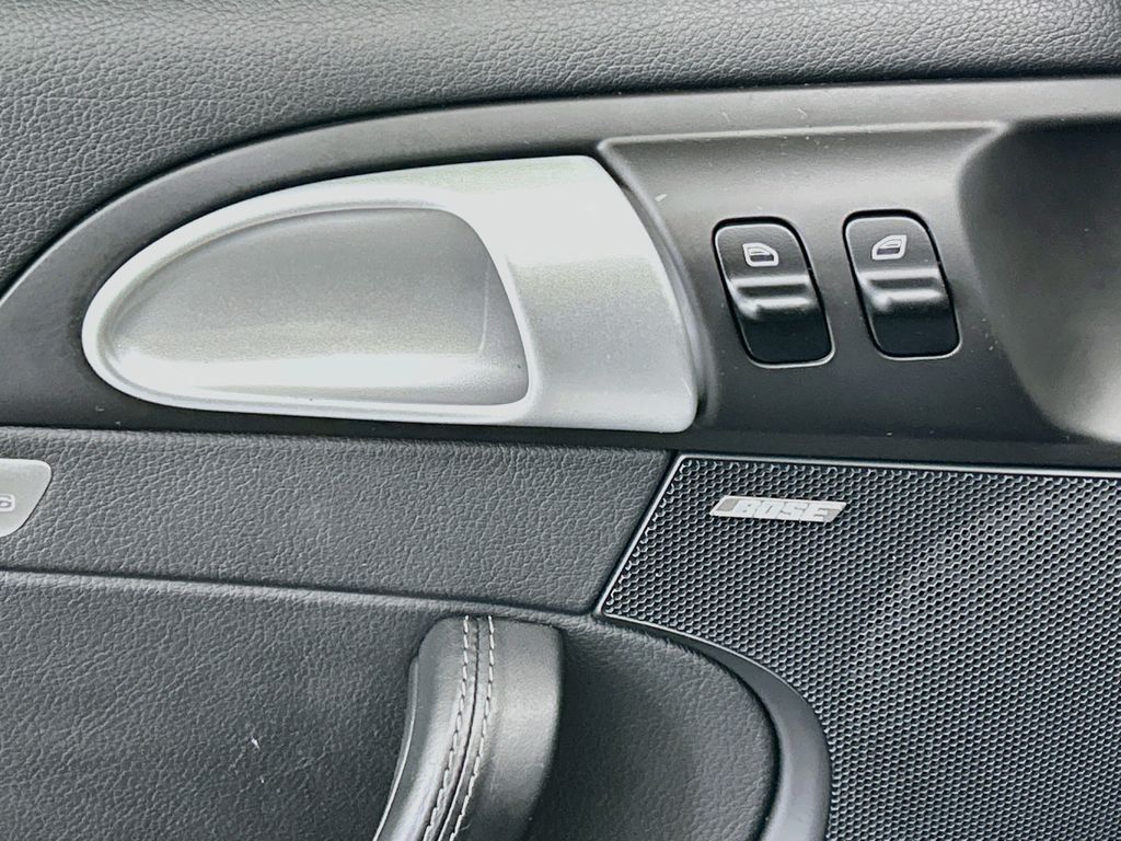 Thumbnail: 2007 Porsche 911 - 20