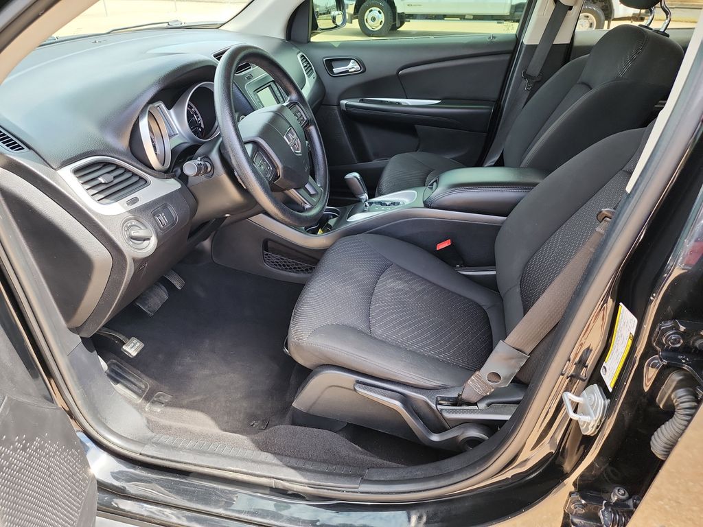 2018 Dodge Journey SE photo