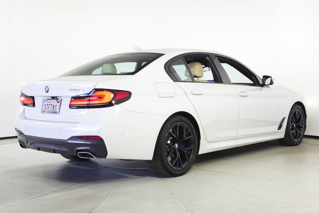 Thumbnail: 2022 BMW 5 Series - 7