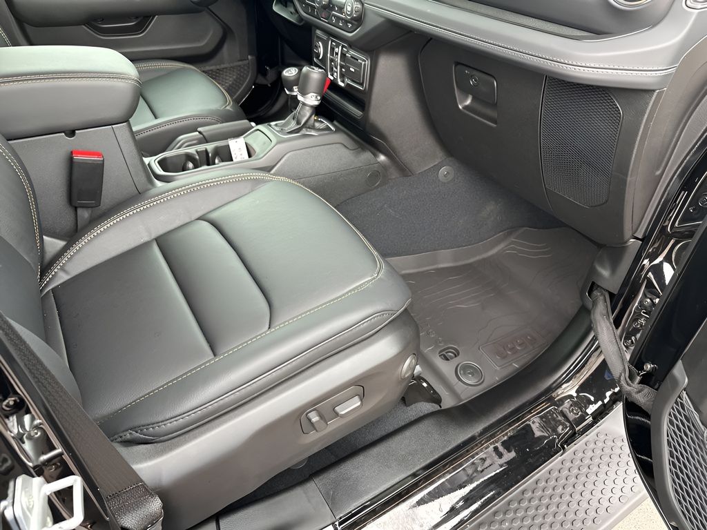 New 2026 Black Jeep Sahara image 16