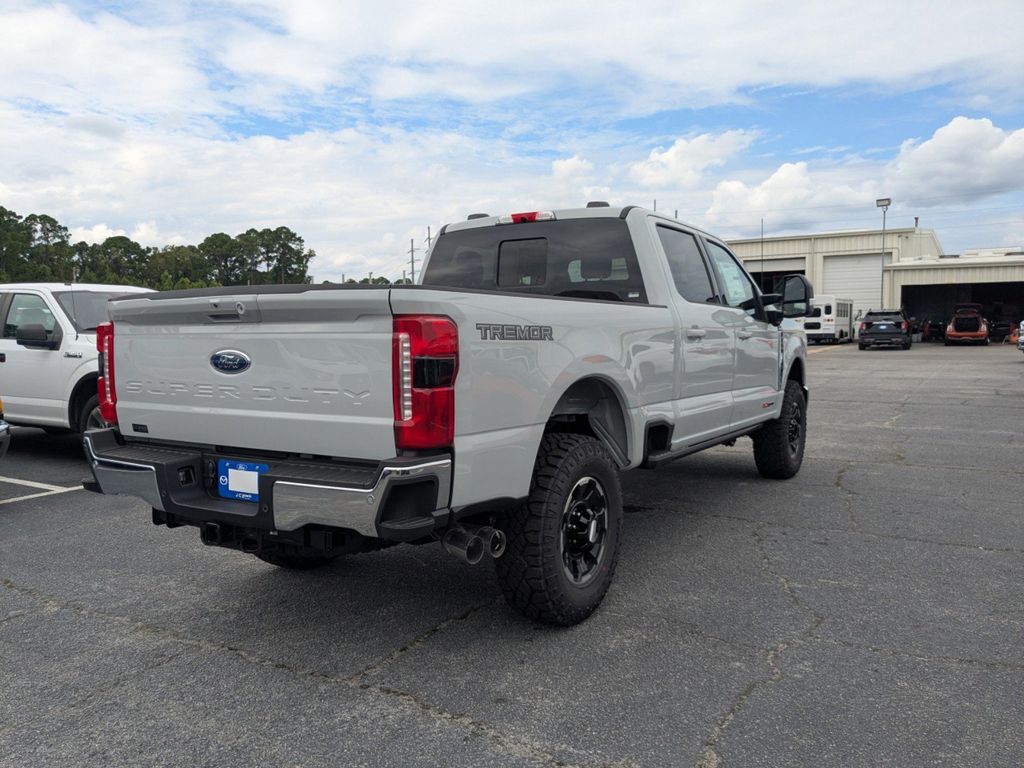 2025 Ford F-250 LARIAT