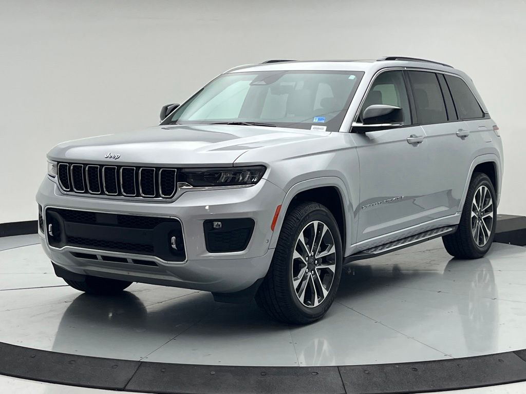 Thumbnail: 2022 Jeep Grand Cherokee - 1