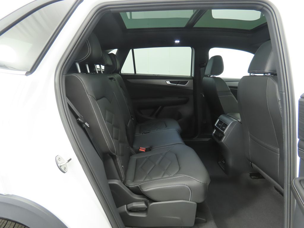 Thumbnail: 2026 Volkswagen Atlas - 22