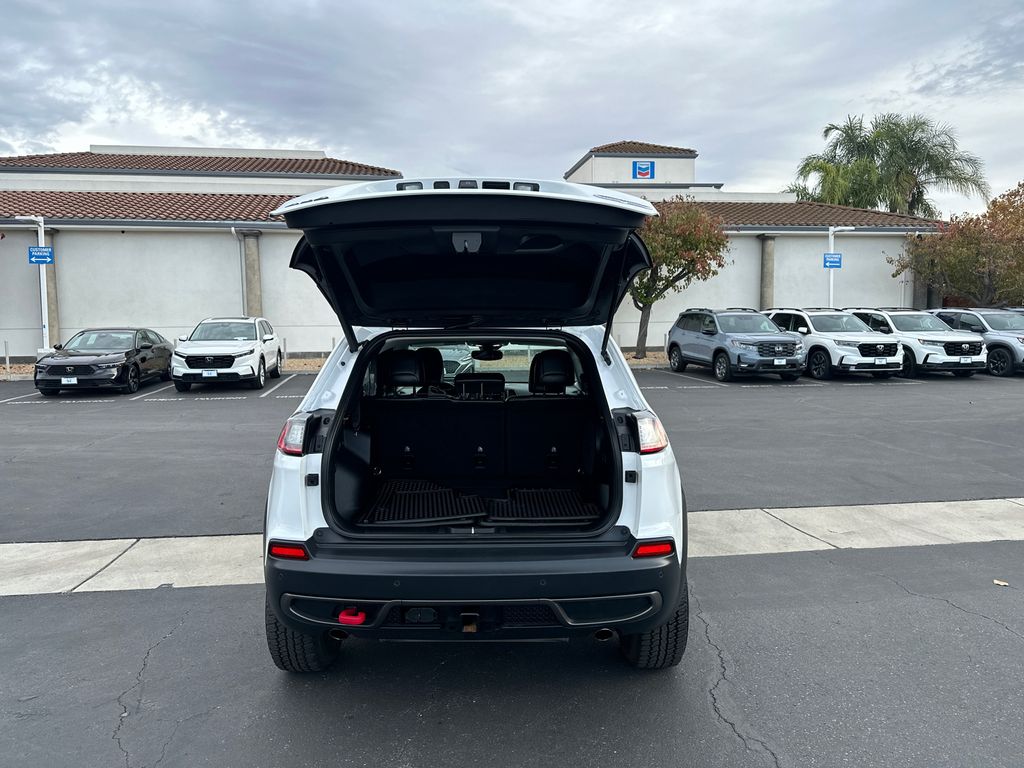 2019 Jeep Cherokee Trailhawk 7