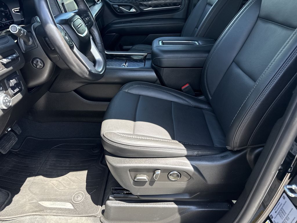 2023 GMC Yukon Denali Black at Wharton Ford