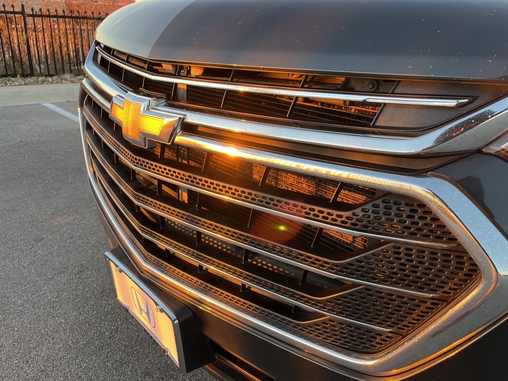 Thumbnail: 2020 Chevrolet Traverse - 15