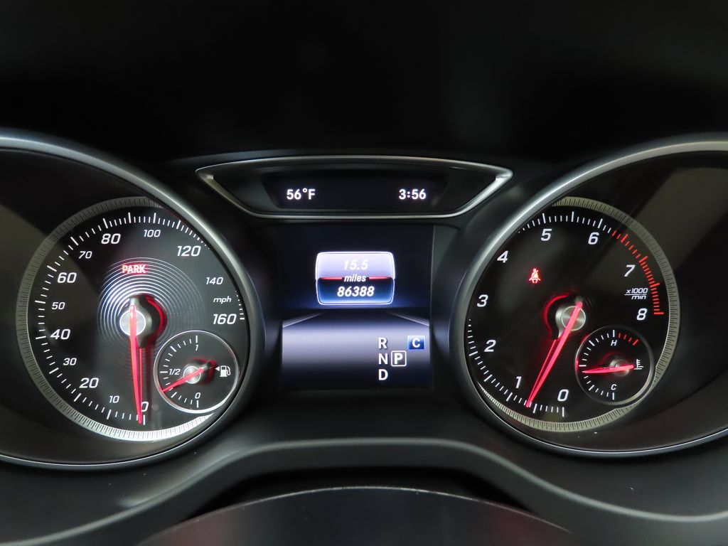 Thumbnail: 2018 Mercedes-Benz GLA - 32