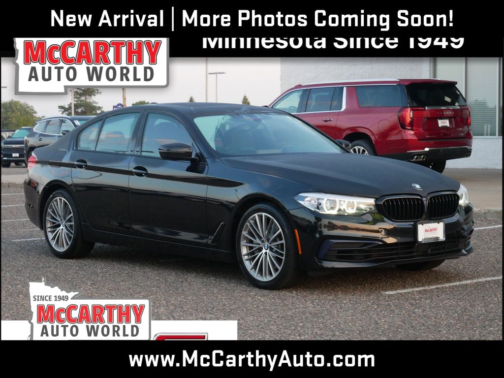 Black Sapphire Metallic 2019 BMW 5 Series Sedan All-Wheel Drive 8-Speed Automatic