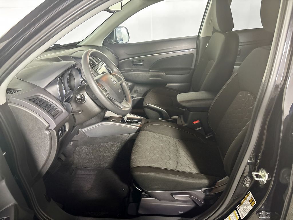 2024 Mitsubishi Outlander Sport 2.0 ES