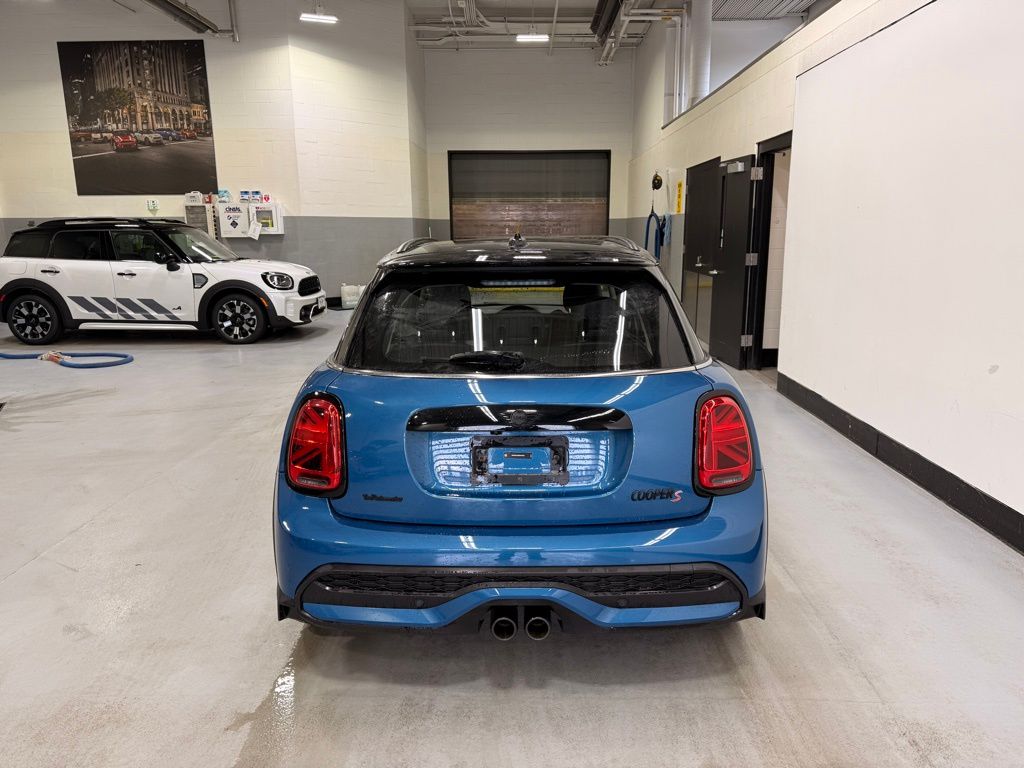 Thumbnail: 2024 MINI Cooper - 4