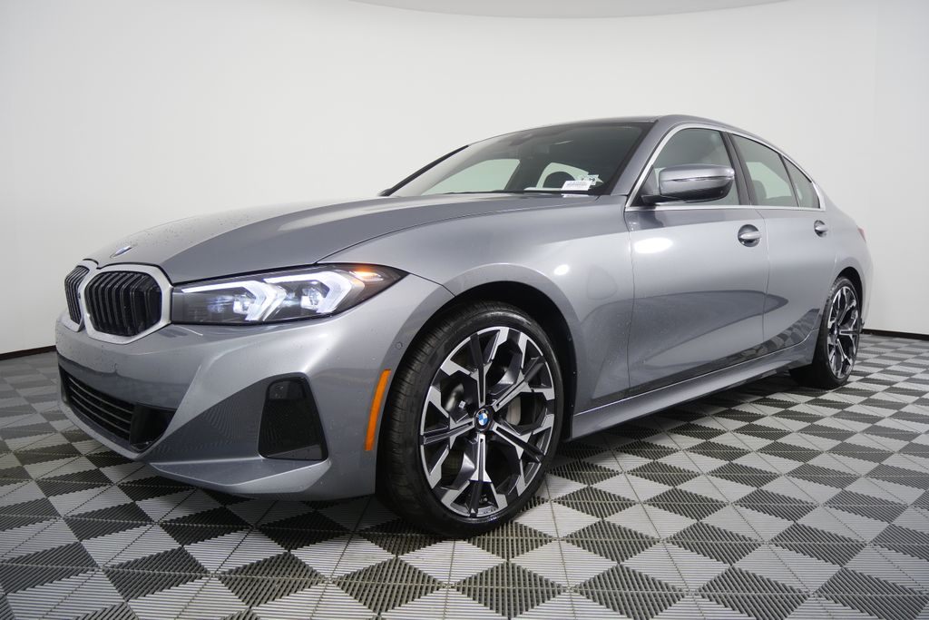 Thumbnail: 2025 BMW 3 Series - 7