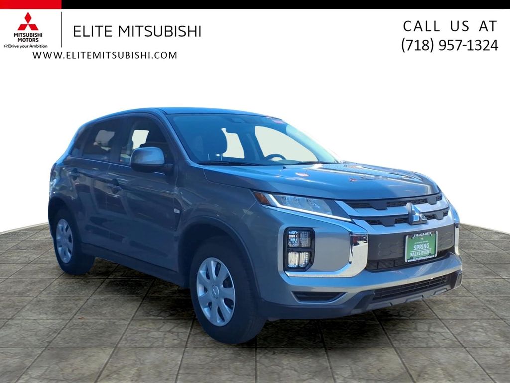 2026 Mitsubishi Outlander Sport 2.0 SE AWC CVT's photo