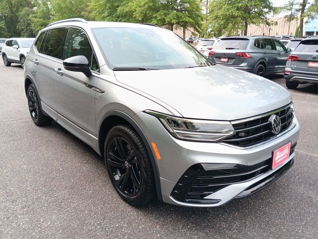 2024 Volkswagen Tiguan 2.0T SE R-Line Black 7