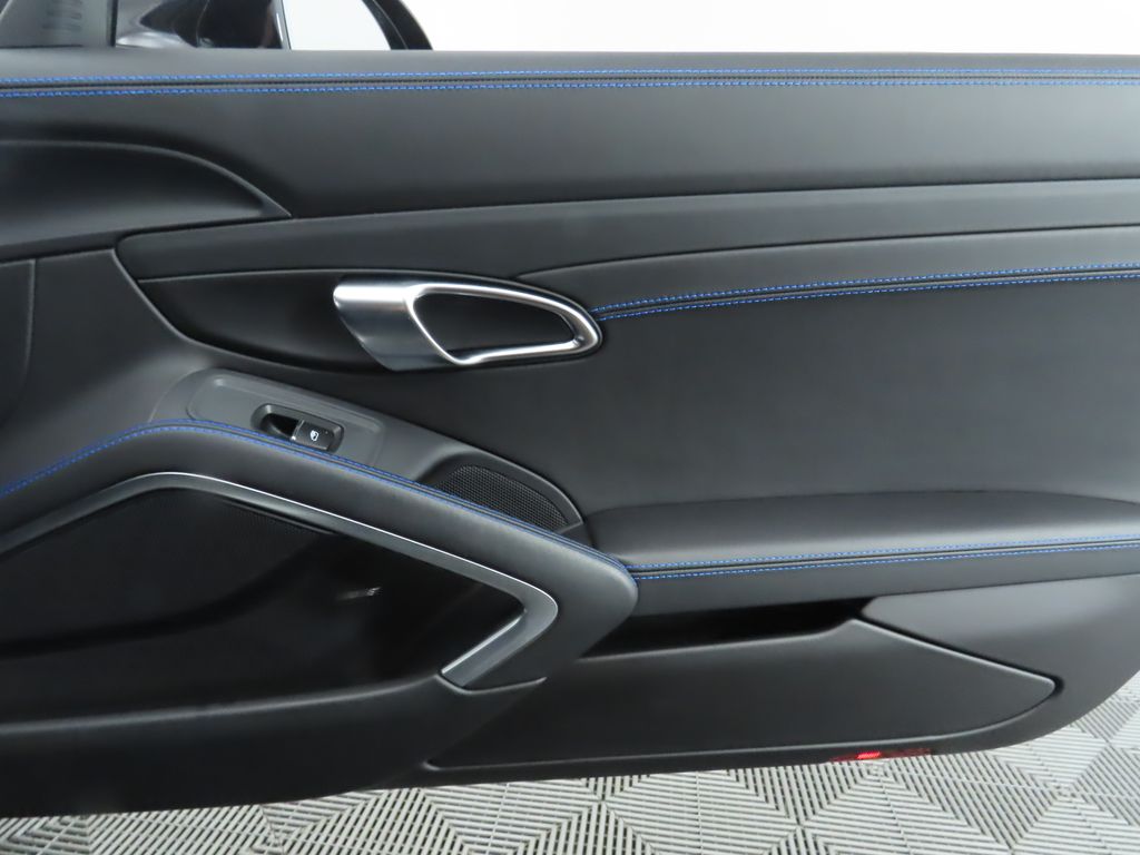 Thumbnail: 2024 Porsche 718 Cayman - 25