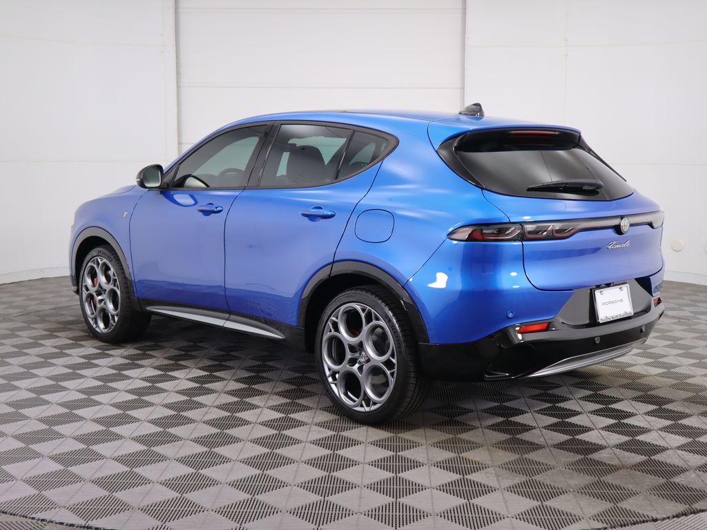 Thumbnail: 2024 Alfa Romeo Tonale - 3