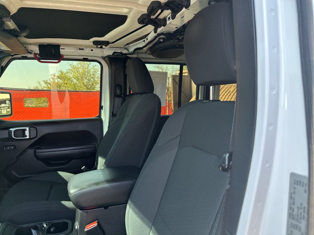 Used Car 2022 Jeep Wrangler  Unlimited Sport S For Sale Under $30,000 In Austin, Texas