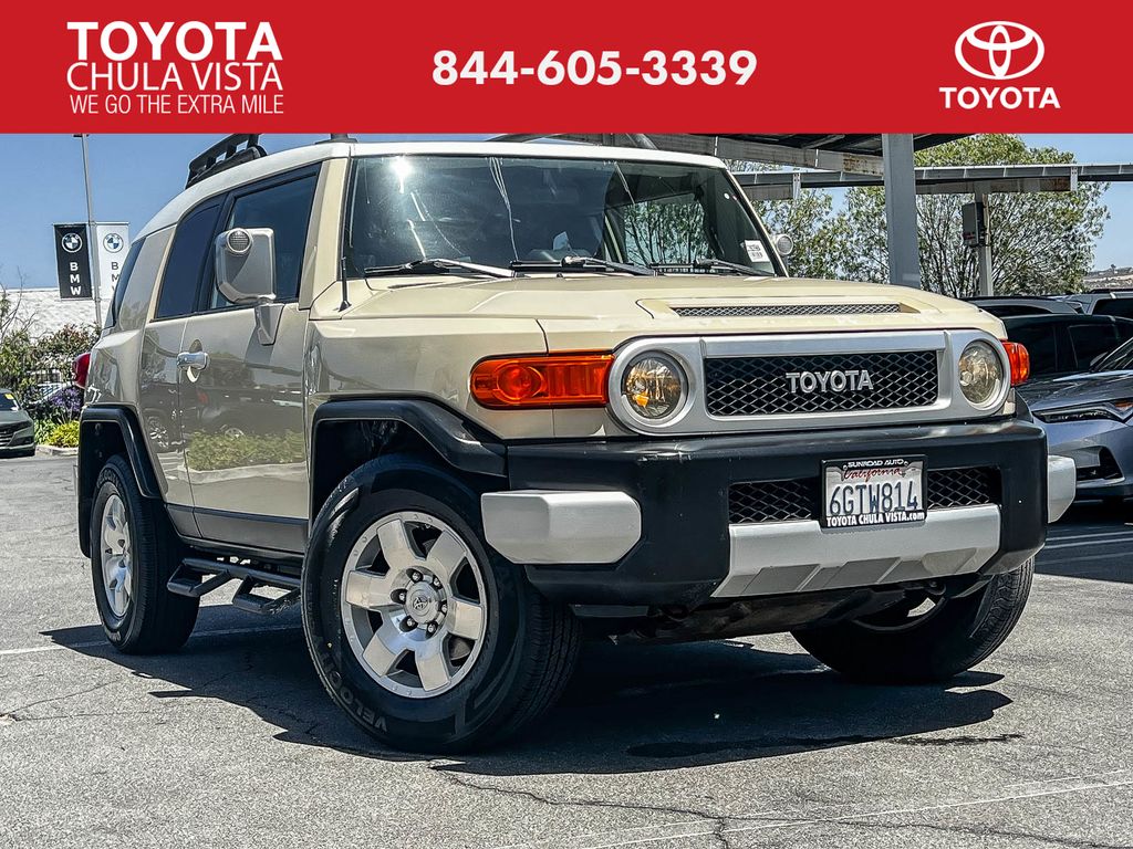 Sandstorm 2008 Toyota FJ Cruiser SUV / Crossover 4X2 5-Speed Automatic