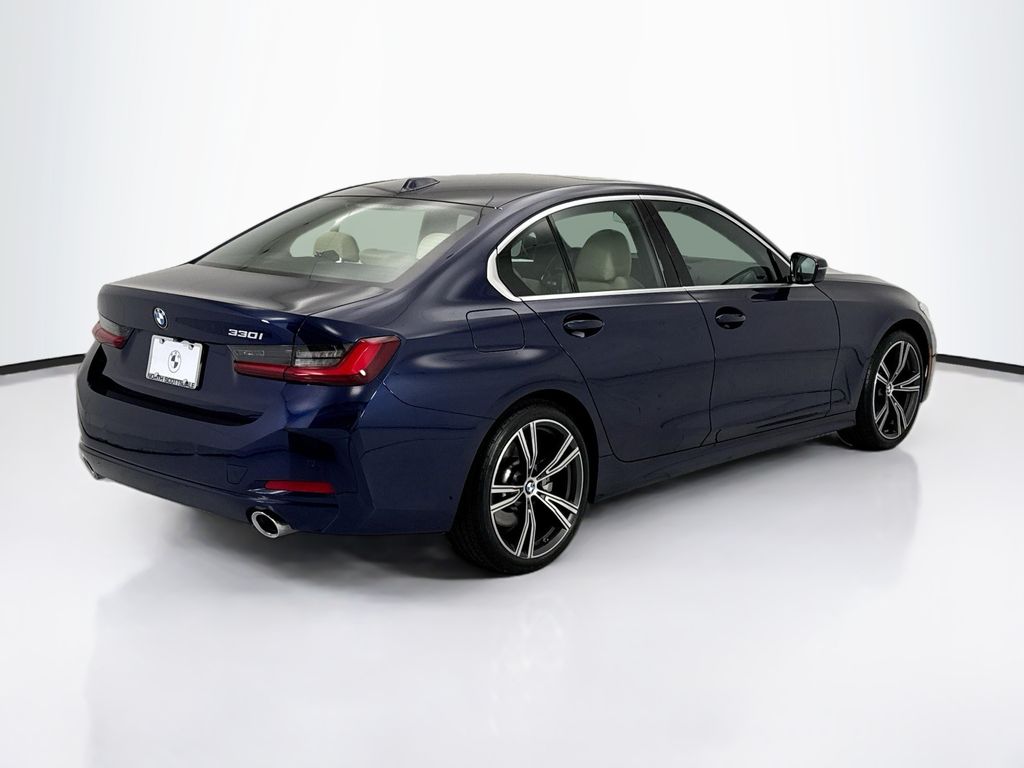 Thumbnail: 2024 BMW 3 Series - 5
