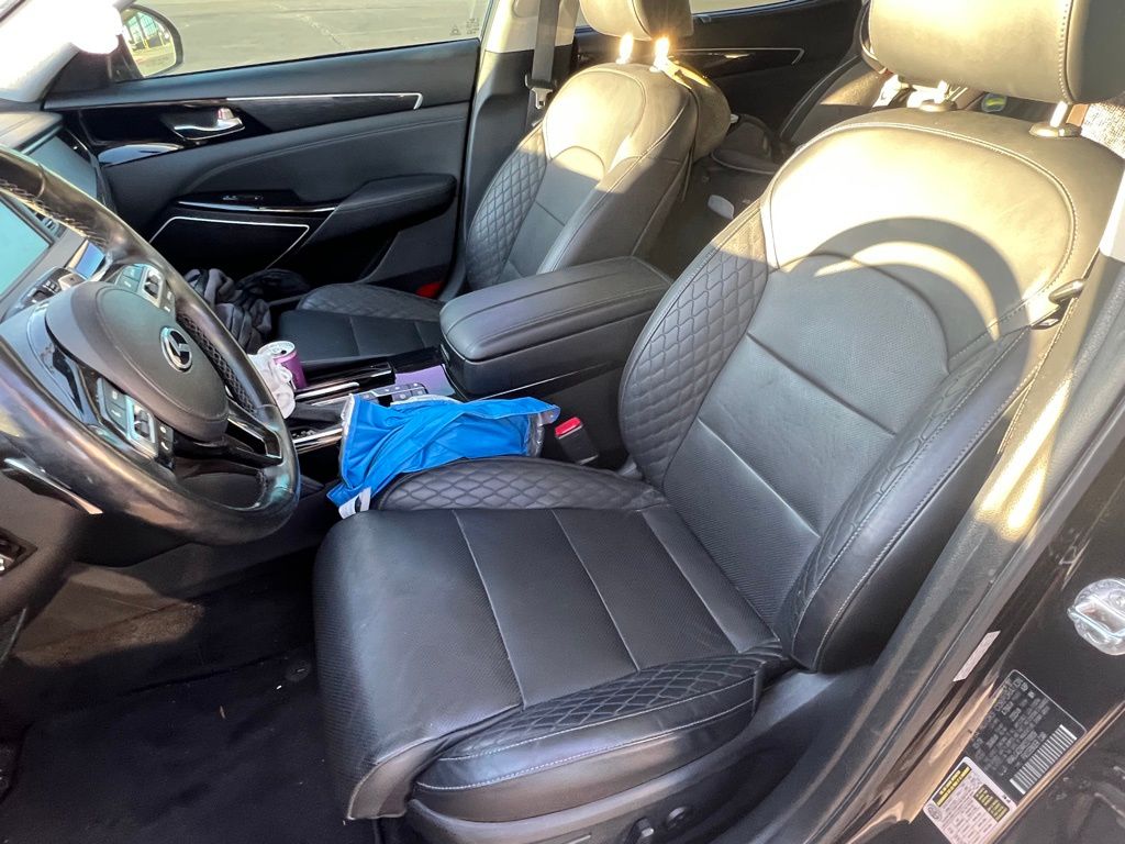 Thumbnail: 2019 Kia Cadenza - 8