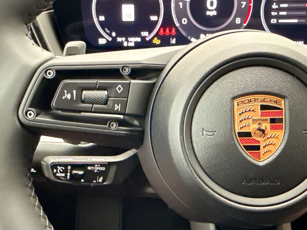 Thumbnail: 2026 Porsche Cayenne - 14