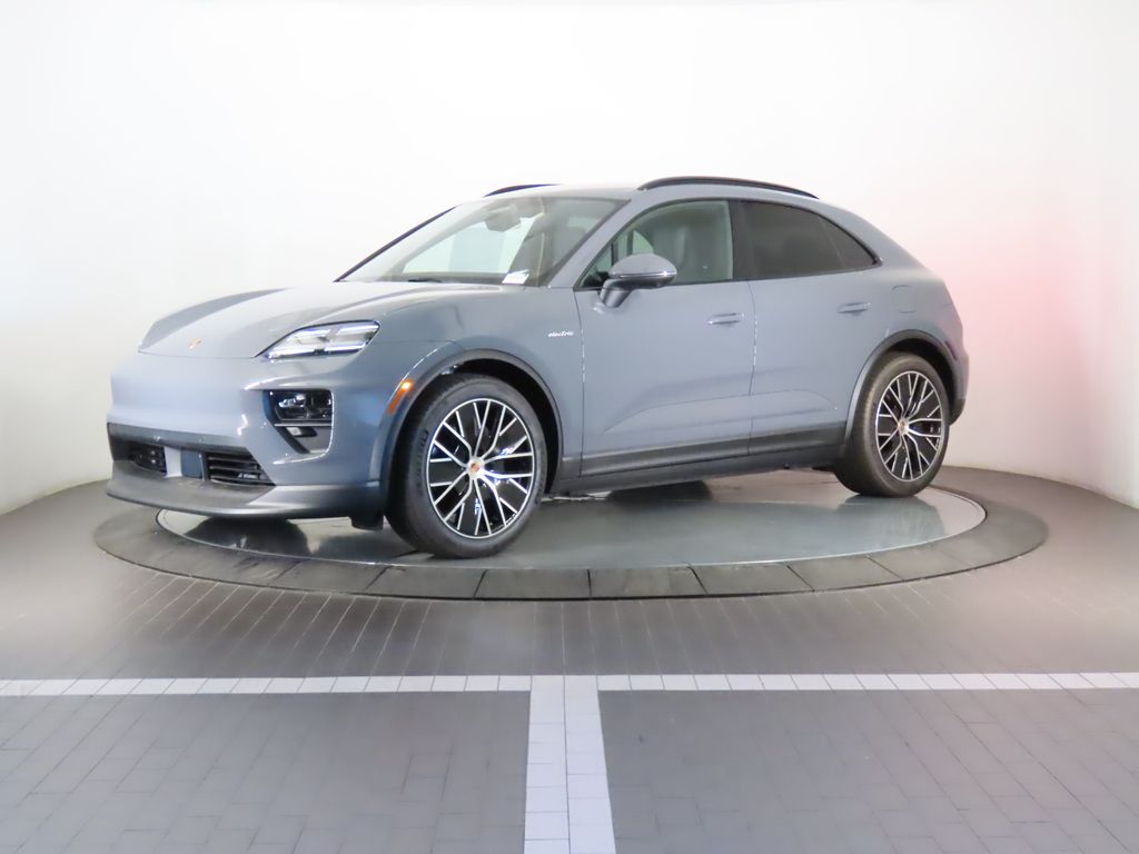 Thumbnail: 2025 Porsche Macan - 1