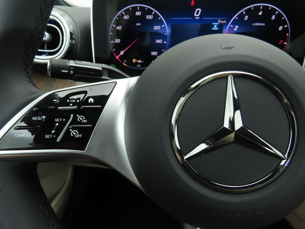 Thumbnail: 2025 Mercedes-Benz C-Class - 12