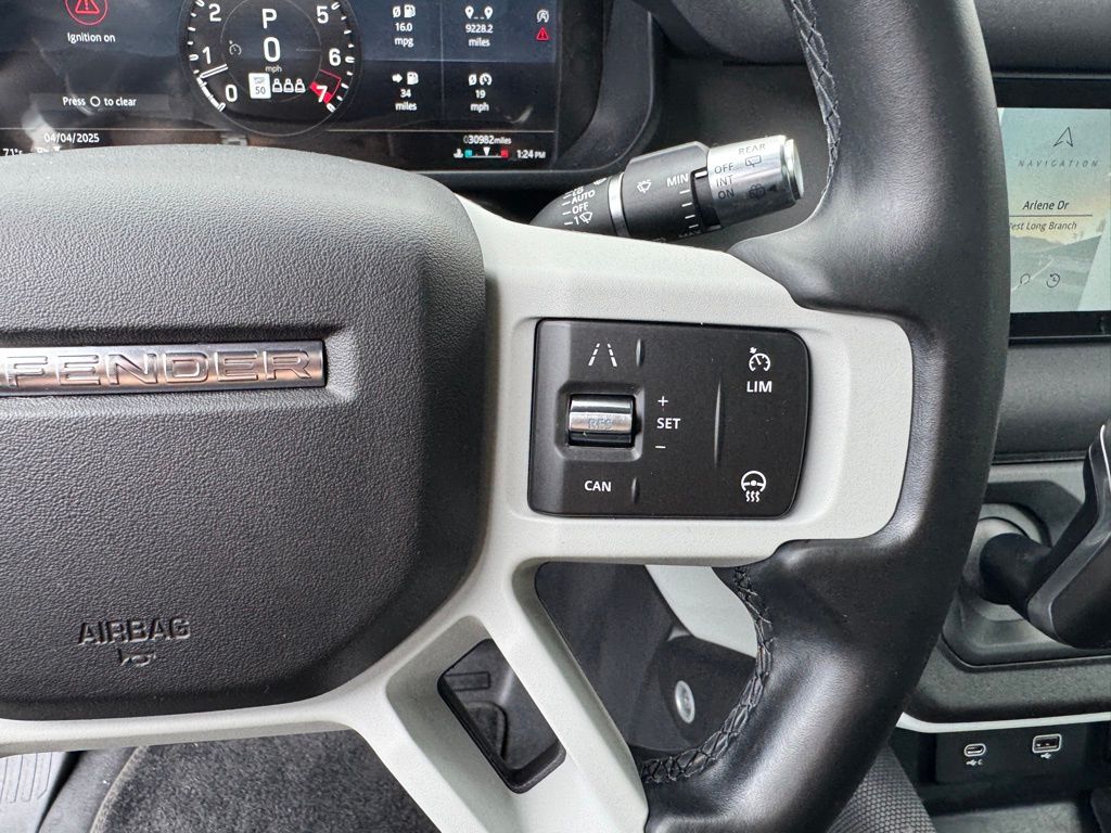 2022 Land Rover Defender 110 17