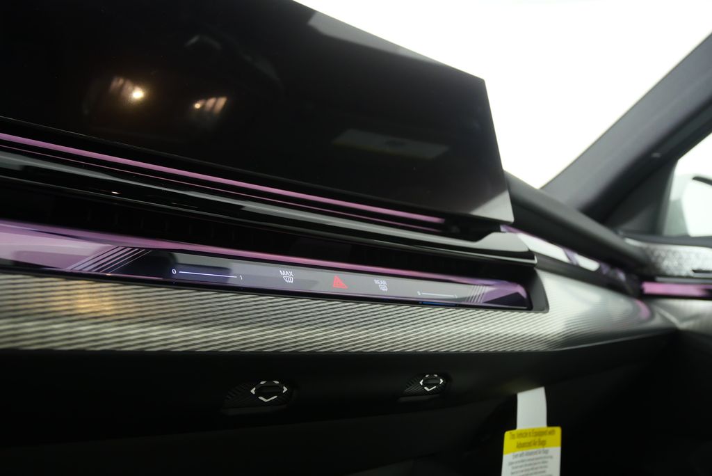 Thumbnail: 2026 BMW i5 - 22