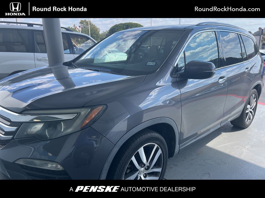 Thumbnail: 2017 Honda Pilot - 1