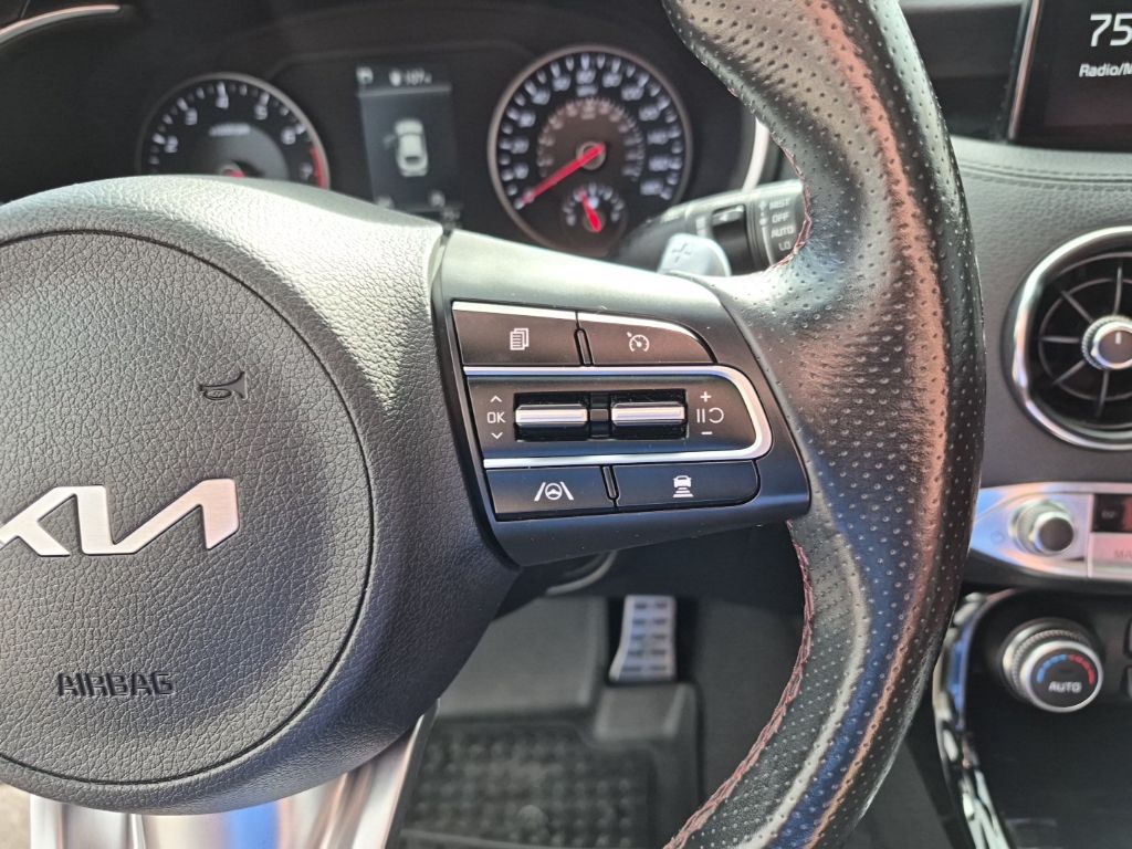 Used Car 2022 Kia Stinger  Gt-line For Sale Under $25,000 In Austin, Texas